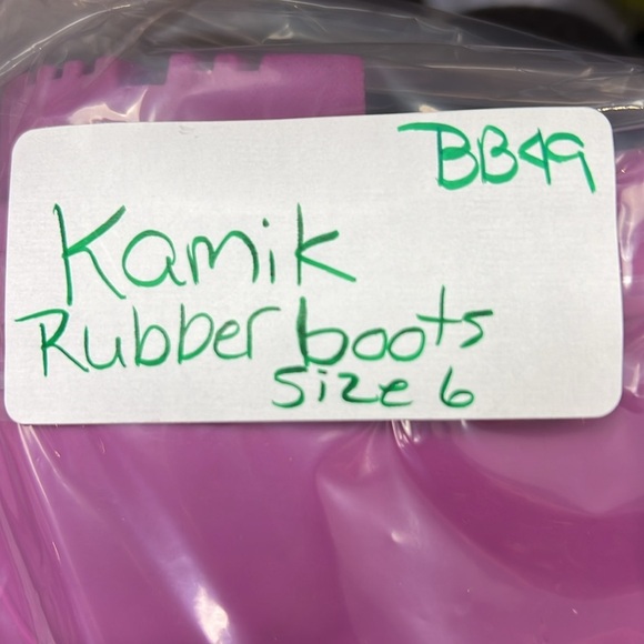 Kamik Women's Olivia Short Pink Rainboots with Trim size 6 - Picture 7 of 7